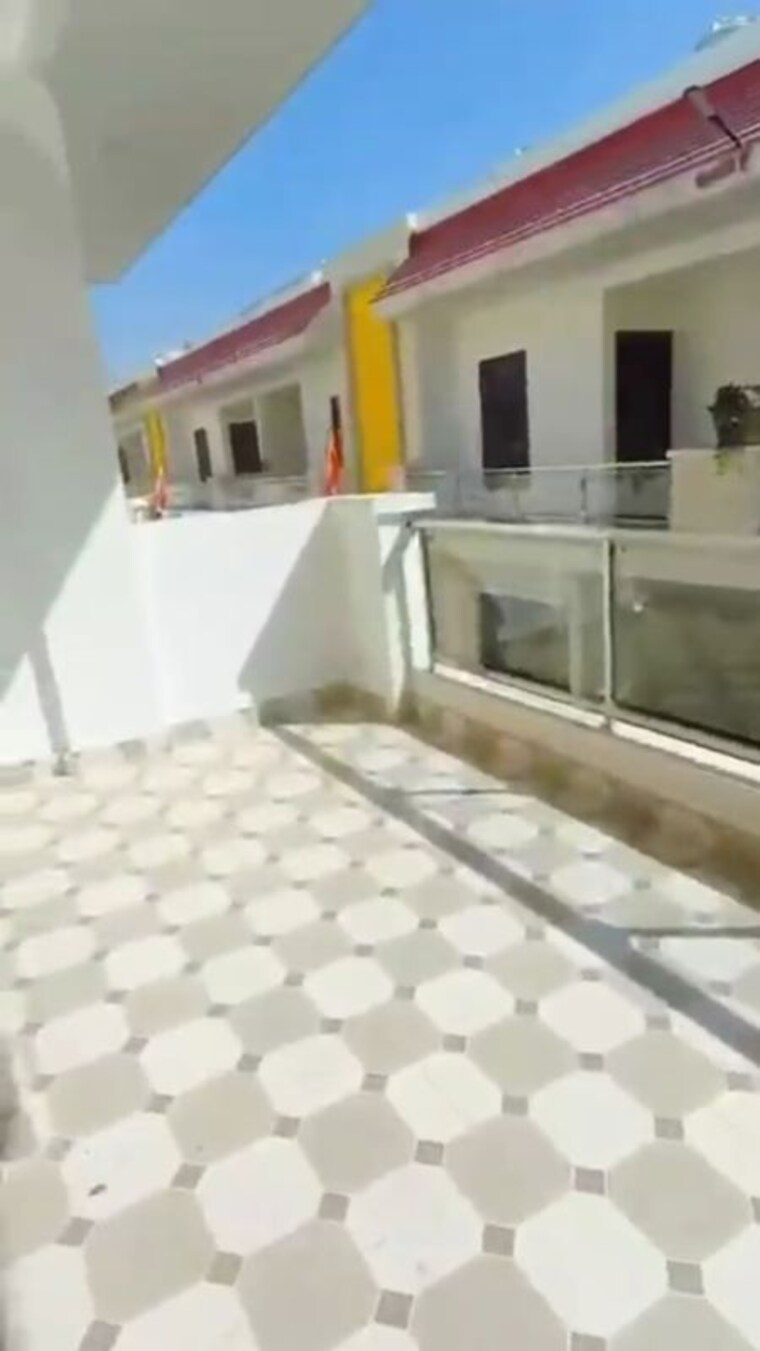 Balcony, sector 10 greater noida 4 Bedroom 2000 Sq.Ft. Villa In Sector 10 Greater Noida Greater Noida 10206252
