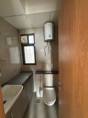 Bathroom in 3 BHK Apartment at M3M Heights, Sector 65 – for Rent