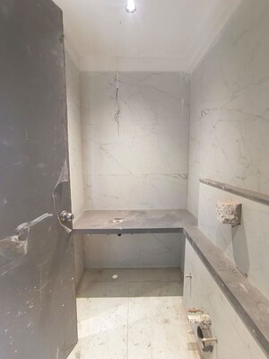  3 BHK Apartment at Sandu Vasudeo Bhuvan, Chembur – for Rent