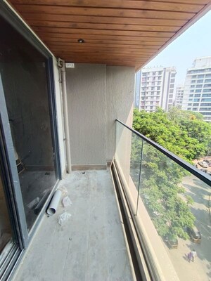 Balcony in 3 BHK Apartment at Sandu Vasudeo Bhuvan, Chembur – for Rent