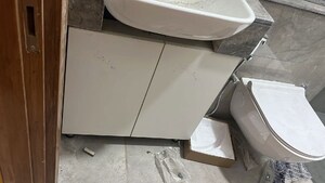 Furnished Amenities in 2 BHK Apartment at M3M Heights, Sector 65 – for Rent