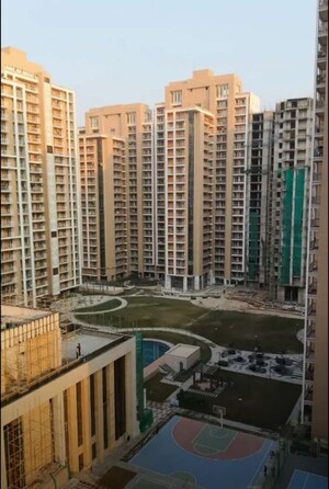 3 BHK Apartment For Rent in Omaxe R2, Gomti Nagar