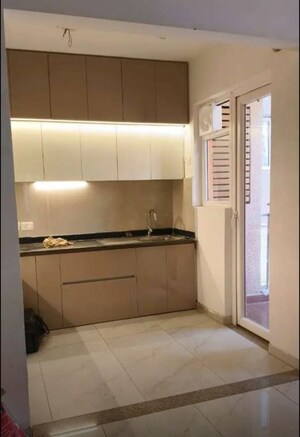 Bathroom in 3 BHK Apartment at Omaxe R2, Gomti Nagar – for Rent