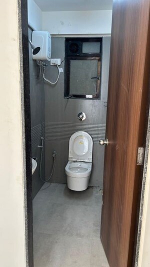 Bathroom in 1 BHK Apartment at Shraddha Pinnacle, Vikhroli East – for Rent