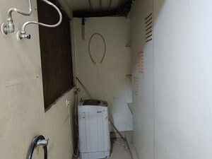 Bathroom in 3 BHK Apartment at Dosti Group Acres, Wadala East – for Sale