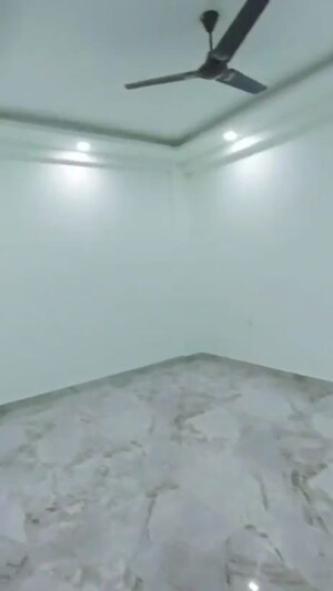 Room in 4 BHK Villa at Sector 10 Greater Noida – for Sale