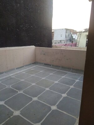 Balcony in 2 BHK Builder Floor at RWA Apartments Sector 41, Sector 41 – for Rent