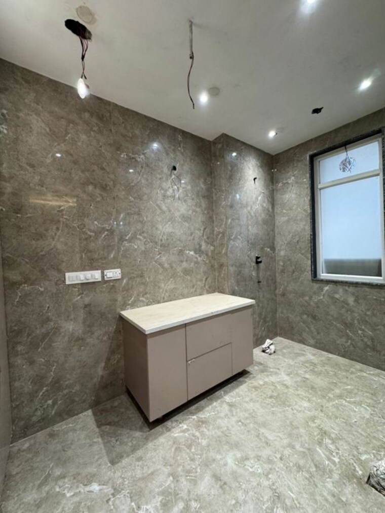 Kitchen, uppal-southend 4 Bedroom 311 Sq.Yd. Builder Floor In Sector 49 Gurgaon 10206351