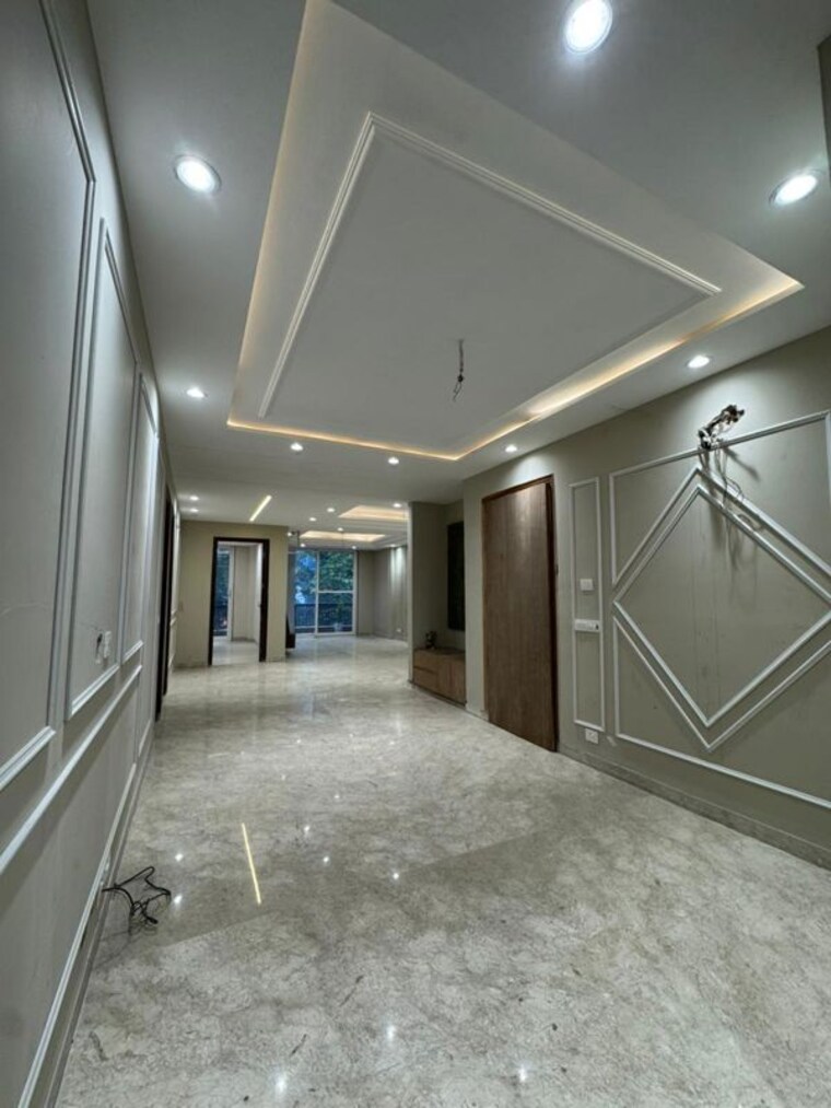 Room, uppal-southend 4 Bedroom 311 Sq.Yd. Builder Floor In Sector 49 Gurgaon 10206351