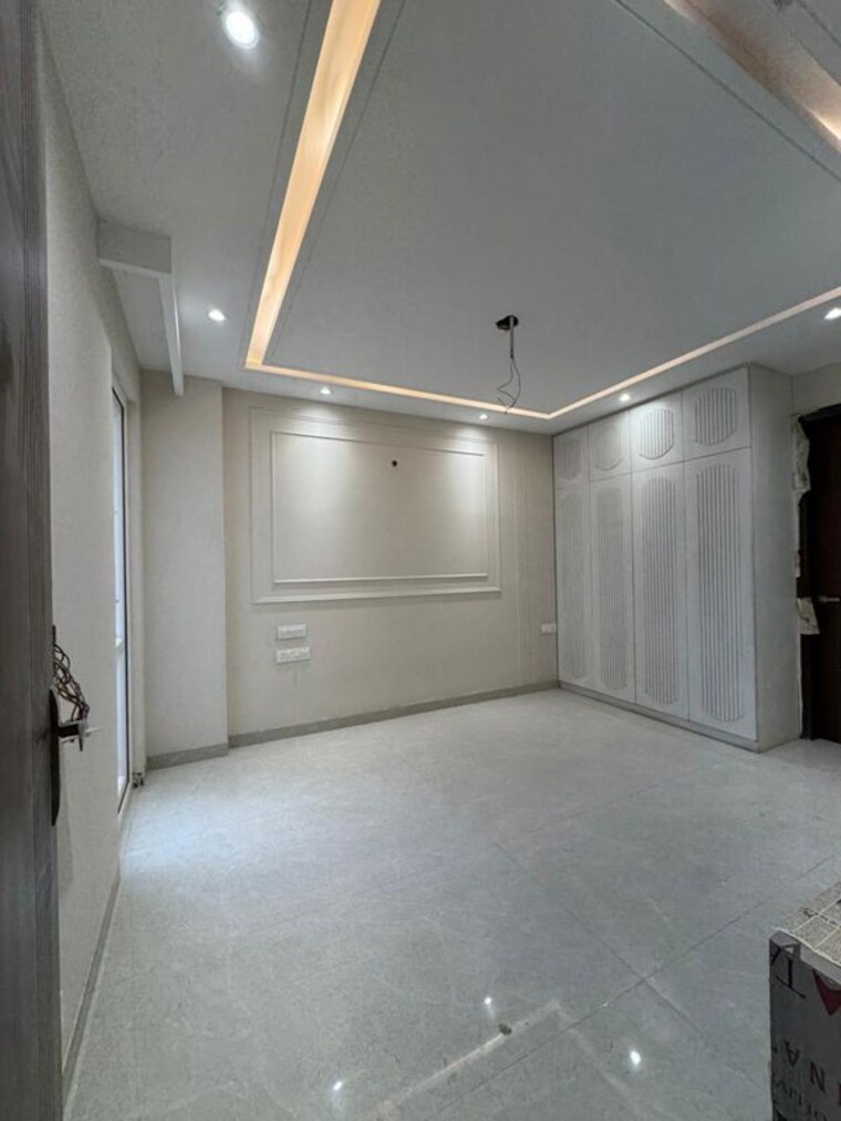 Room, uppal-southend 4 Bedroom 311 Sq.Yd. Builder Floor In Sector 49 Gurgaon 10206351