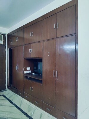 Kitchen in 1 BHK Builder Floor at RWA Apartments Sector 52, Sector 52 – for Rent