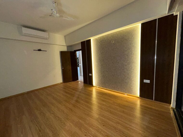 Room, m3m-latitude 4 Bedroom 3000 Sq.Ft. Apartment In Sector 65 Gurgaon 10206358