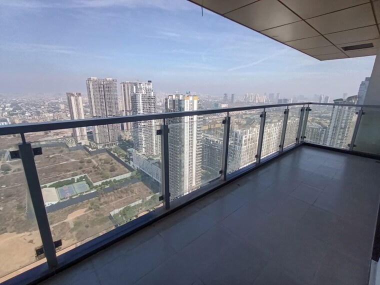 Balcony, m3m-latitude 4 Bedroom 3000 Sq.Ft. Apartment In Sector 65 Gurgaon 10206358