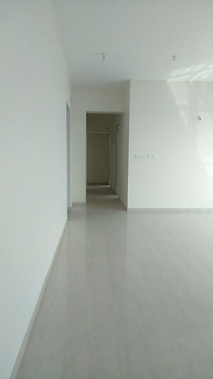 Room in 3 BHK Apartment at Sheth Auris Serenity Tower 1, Malad West – for Sale