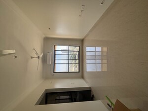 Furnished Amenities in 1 BHK Apartment at K Raheja Amaltis, Sion – for Rent