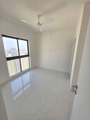 Room in 2 BHK Apartment at Runwal Gardens Phase 3, Dombivli East – for Rent