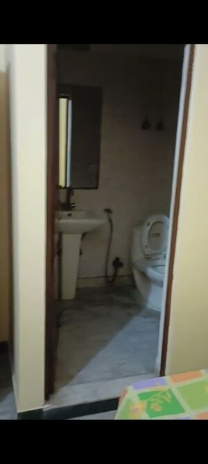 Bathroom in 2 BHK Builder Floor at RWA Apartments Sector 52, Sector 52 – for Rent