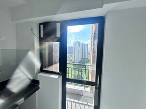 Room in 2 BHK Apartment at Runwal Gardens, Dombivli East – for Rent