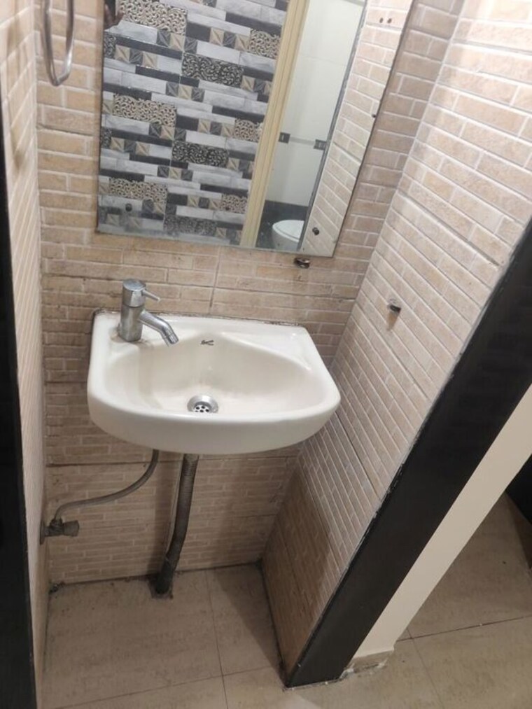 Bathroom, monarch-ambience 2 Bedroom 1125 Sq.Ft. Apartment In Kharghar Navi Mumbai 10206396