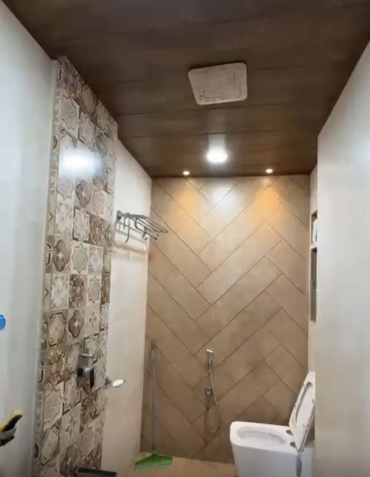 Bathroom, simran-sapphire 2 Bedroom 1150 Sq.Ft. Apartment In Kharghar Navi Mumbai 10206403