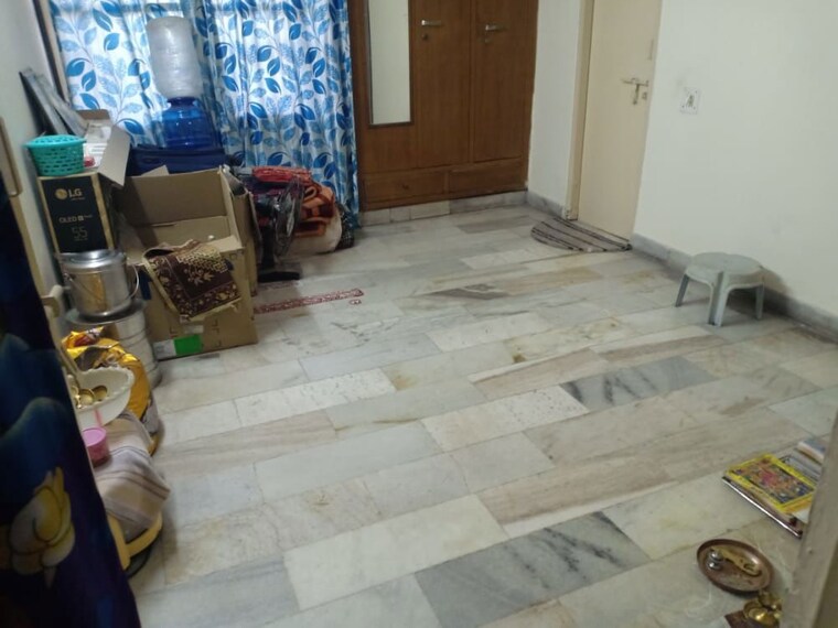  Parking, shipra-suncity 2 Bedroom 750 Sq.Ft. Apartment In Vaibhav Khand Ghaziabad 10206411