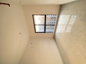 Room in 2 BHK Apartment at Runwal Gardens, Dombivli East – for Rent