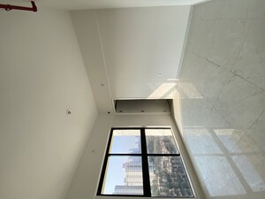 Furnished Amenities in 2.5 BHK Apartment at Runwal Gardens, Dombivli East – for Rent