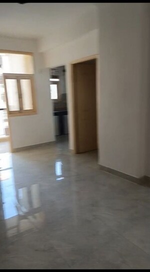 Room in 2.5 BHK Apartment at SVP Gulmohur Garden, Raj Nagar Extension – for Rent