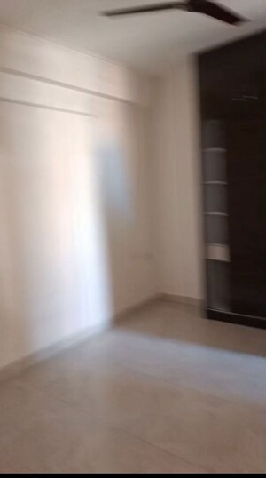 Room in 2.5 BHK Apartment at SVP Gulmohur Garden, Raj Nagar Extension – for Rent