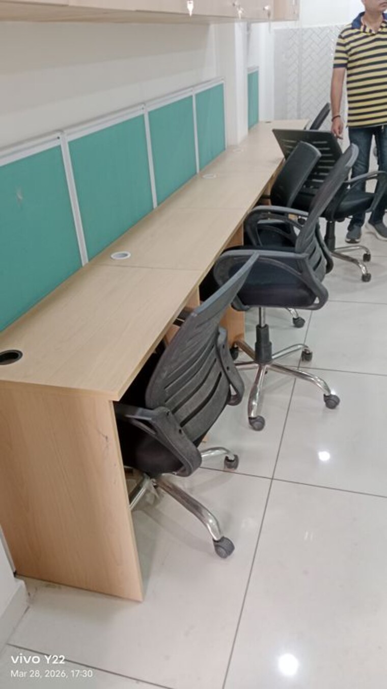 Team Area, laxmi nagar Commercial Office Space 700 Sq.Ft. In Laxmi Nagar Delhi 10206434