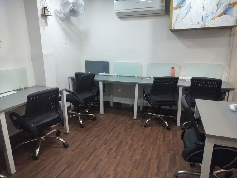 Team Area, sector 10 Commercial Office Space 500 Sq.Ft. In Sector 10 Noida 10206449