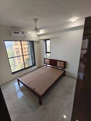 Room in 3 BHK Apartment at Gurukrupa Gyanam, Powai – for Rent