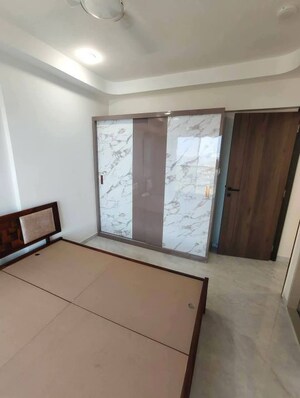 Room in 3 BHK Apartment at Gurukrupa Gyanam, Powai – for Rent