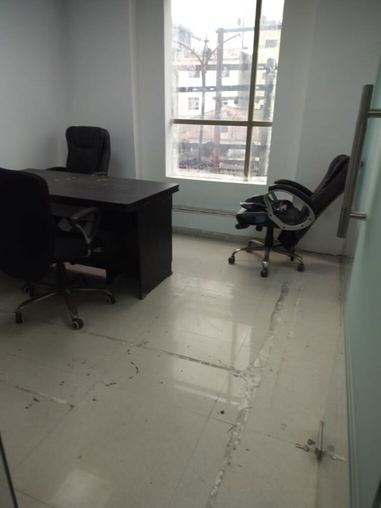 Team Area, sector 3 Commercial Office Space 1200 Sq.Ft. In Sector 3 Noida 10206459