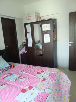 Bedroom in 1 BHK Apartment at Sadguru Towers, Goregaon East – for Rent