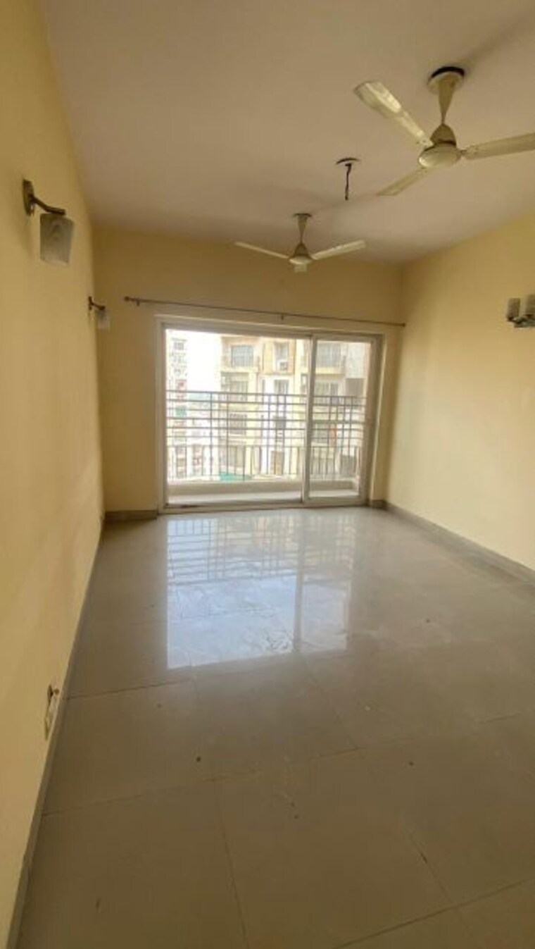 Room, uppal-plumeria-garden-estate 3.5 Bedroom 1875 Sq.Ft. Apartment In Omicron Iii Greater Noida Greater Noida 10206475