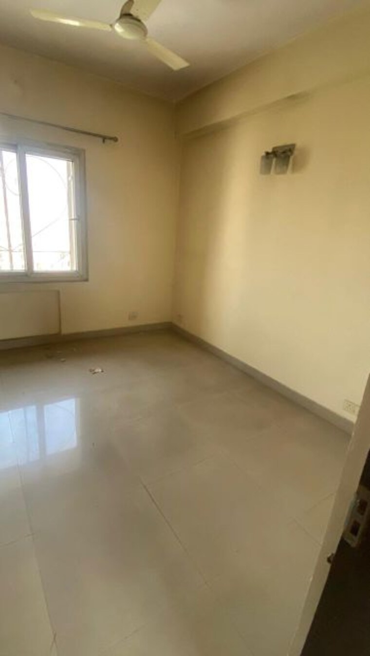 Room, uppal-plumeria-garden-estate 3.5 Bedroom 1875 Sq.Ft. Apartment In Omicron Iii Greater Noida Greater Noida 10206475