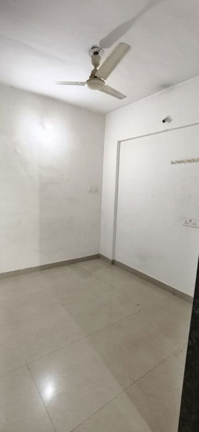 Room, wadgaon sheri 1 Bedroom 650 Sq.Ft. Apartment In Wadgaon Sheri Pune 10206484