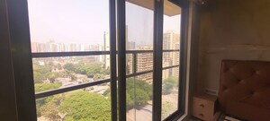 Room in 3.5 BHK Apartment at Ekta Tripolis, Goregaon West – for Rent