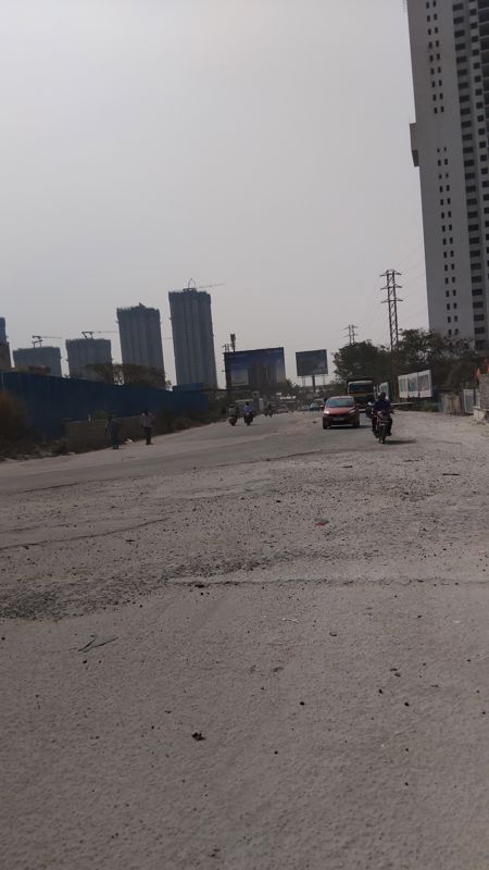 Plot For Sale in Tellapur