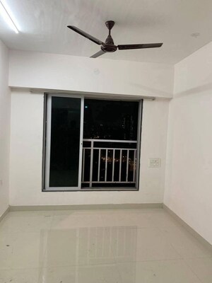 Room in 1 BHK Apartment at DGS Heights, Goregaon East – for Rent