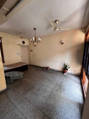 Room in 2 BHK Apartment at Panchkula Urban Estate – for Sale