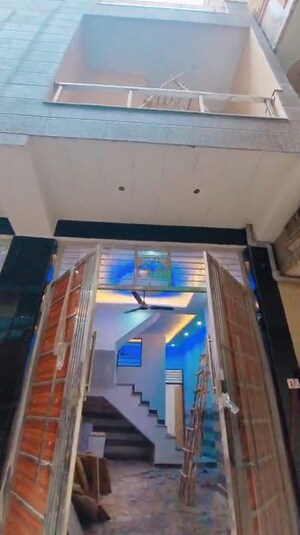 Floor Plan in 3 BHK Villa at Kailash Puram, Sadarpur – for Sale