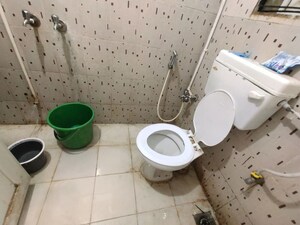 Master Bedroom in 3 BHK Apartment at Aarey Colony – for Rent