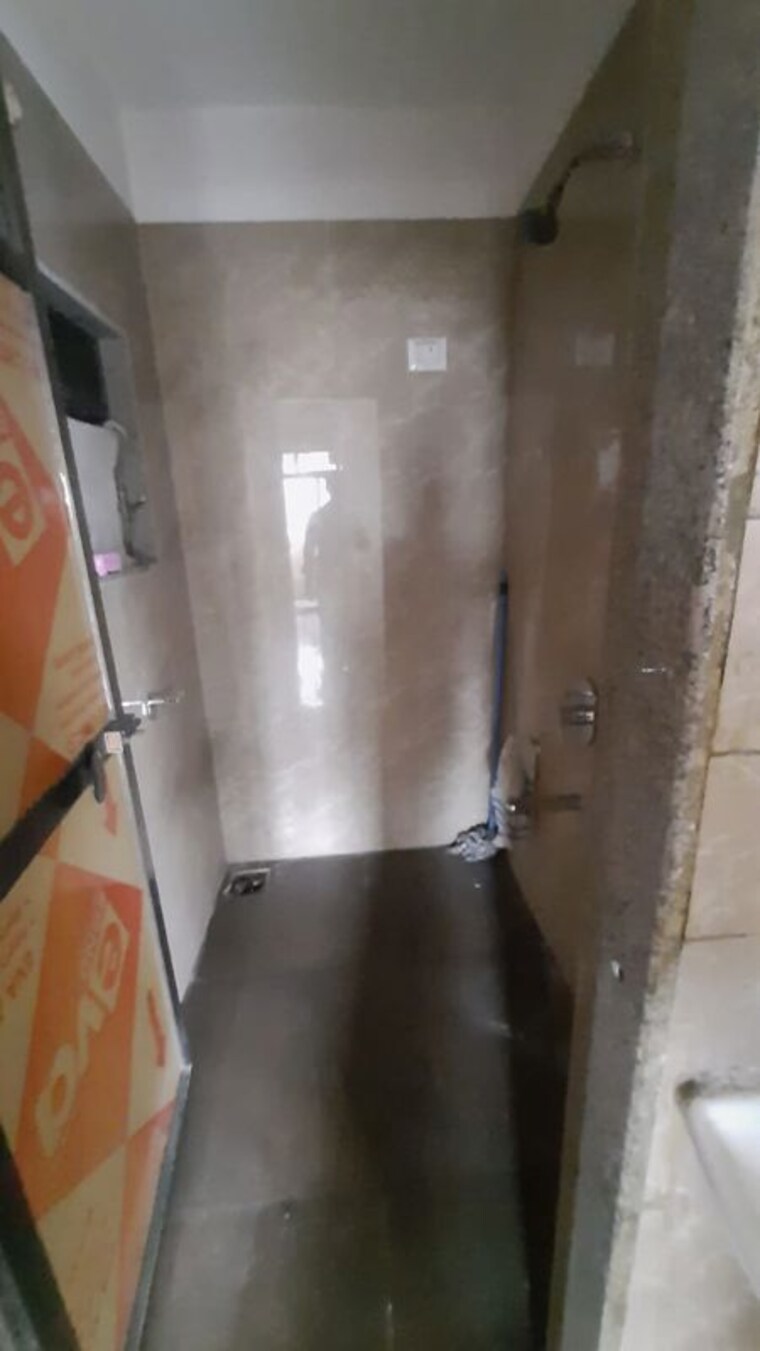 Bathroom, bhagwati-skylon 2 Bedroom 693 Sq.Ft. Apartment In Kalyan East Thane 10206538