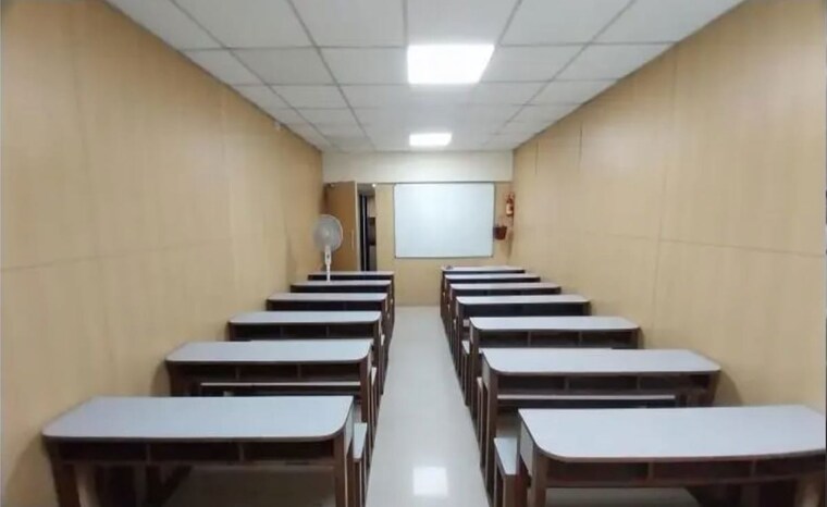 Team Area, chembur Commercial Office Space 2210 Sq.Ft. In Chembur Mumbai 10206534