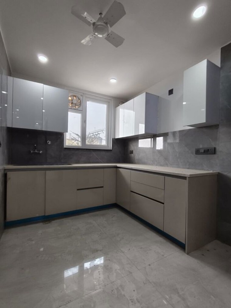Kitchen, saket 3 Bedroom 15000 Sq.Ft. Apartment In Saket Delhi 10206574
