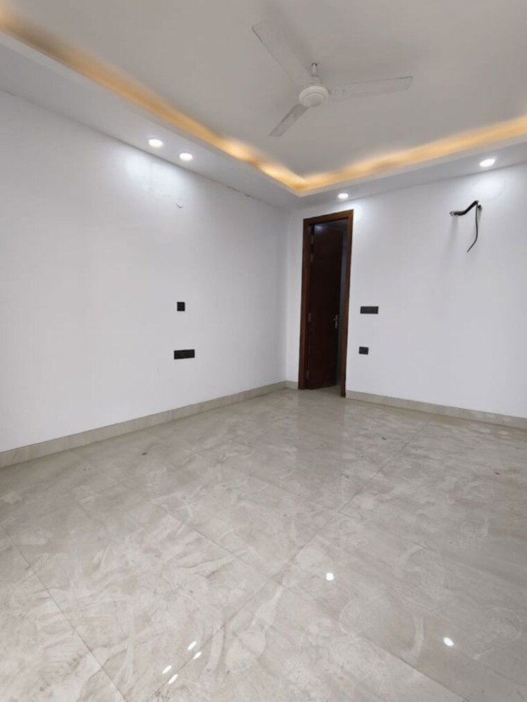 Room, saket 3 Bedroom 15000 Sq.Ft. Apartment In Saket Delhi 10206574