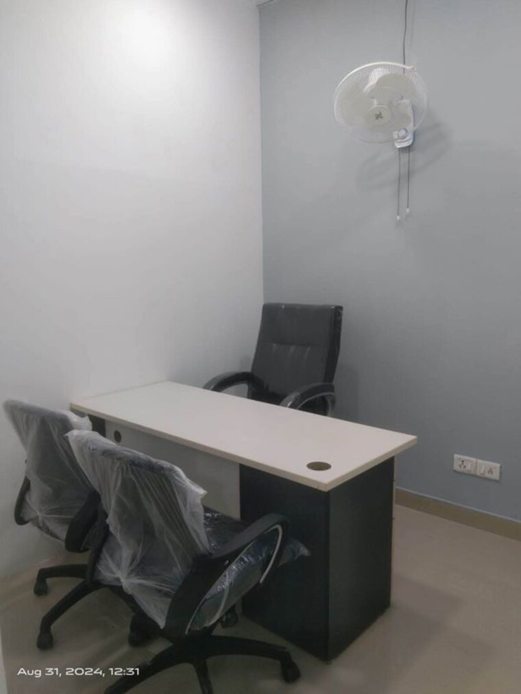 Team Area, sector 2 Commercial Office Space 560 Sq.Ft. In Sector 2 Noida 10206583