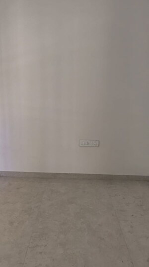 Bedroom in 2 BHK Apartment at Chembur – for Rent